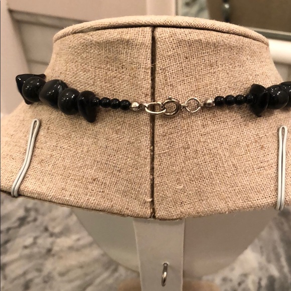 Beautiful beaded necklace! - Picture 3 of 3